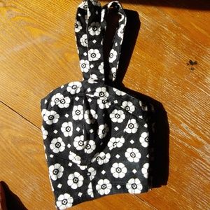 Black and White Flower top